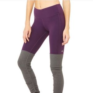 ALO Yoga Pants. Size M